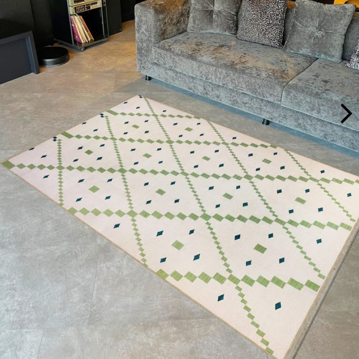 Green Beige Geometric Handwoven Flatweave Wool Area Rug for Living Room Bedroom. Bespoke Sizes
