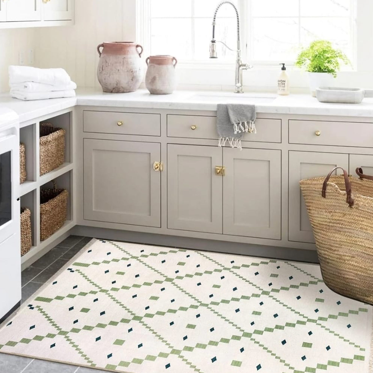 Green Beige Geometric Handwoven Flatweave Wool Area Rug for Living Room Bedroom. Bespoke Sizes