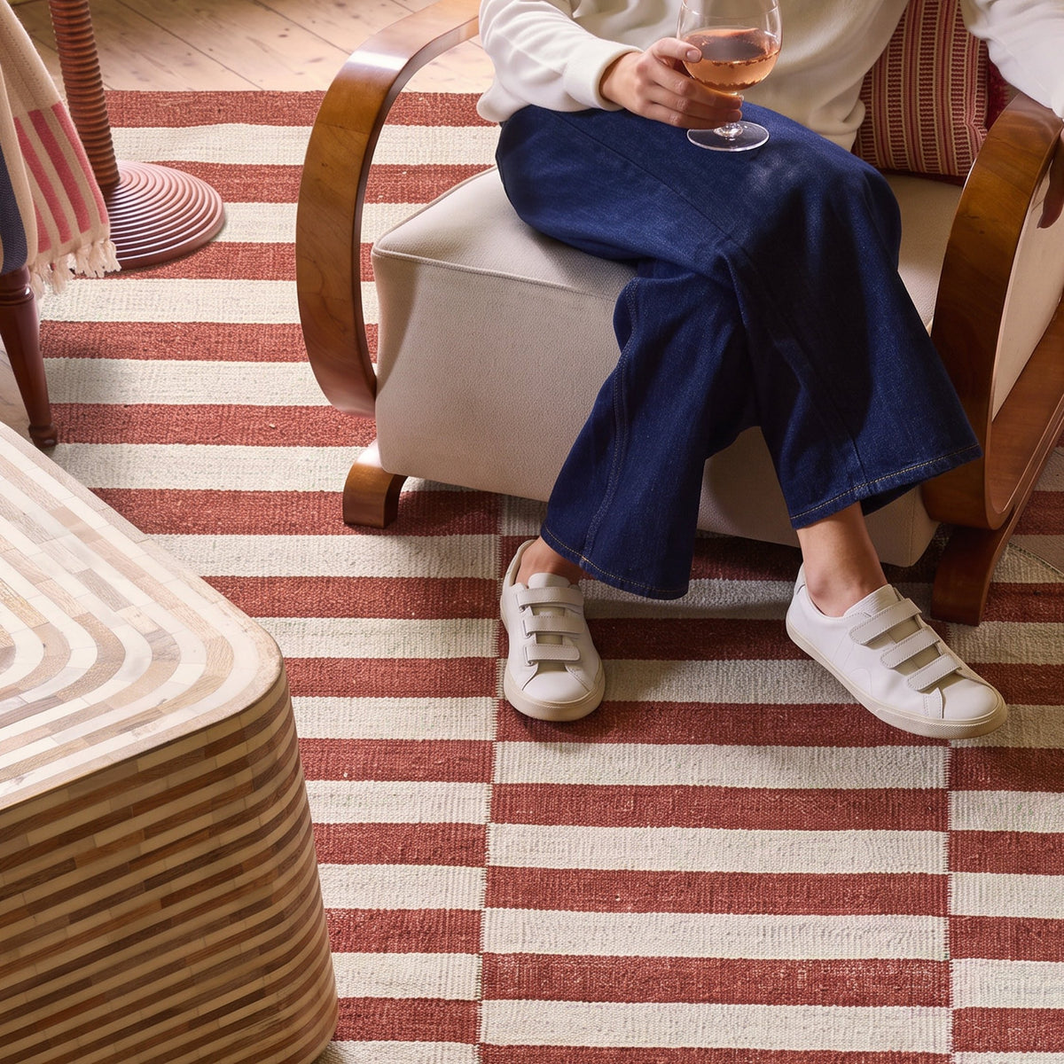 Tapis moderne géométrique pour salon, design scandinave, olive, rouille et rose