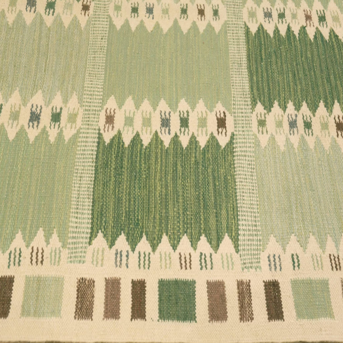 Handmade Scandinavian Design Geometric Grid Pattern Green & Beige Flatweave Area Rug
